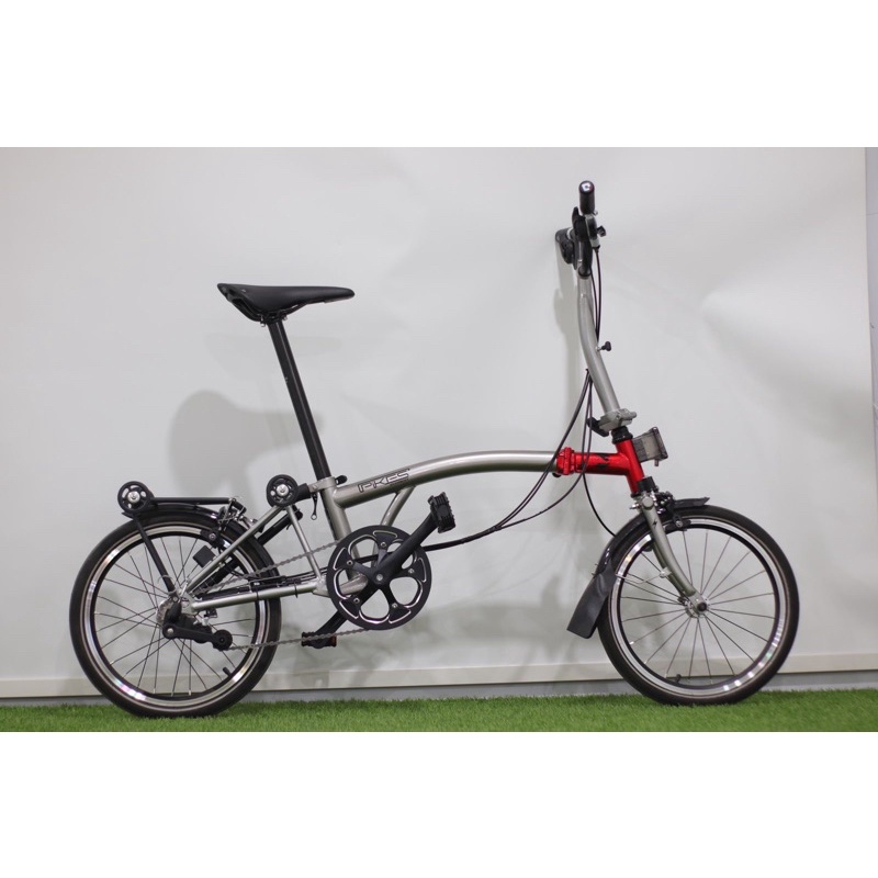 element pikes grey red 2022