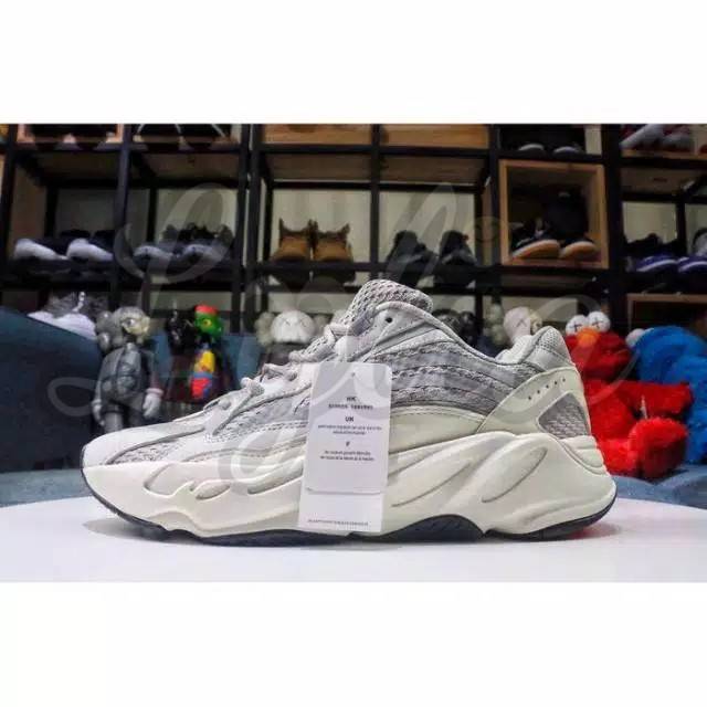 Adidas Yeezy Boost 700 Reflective Grey