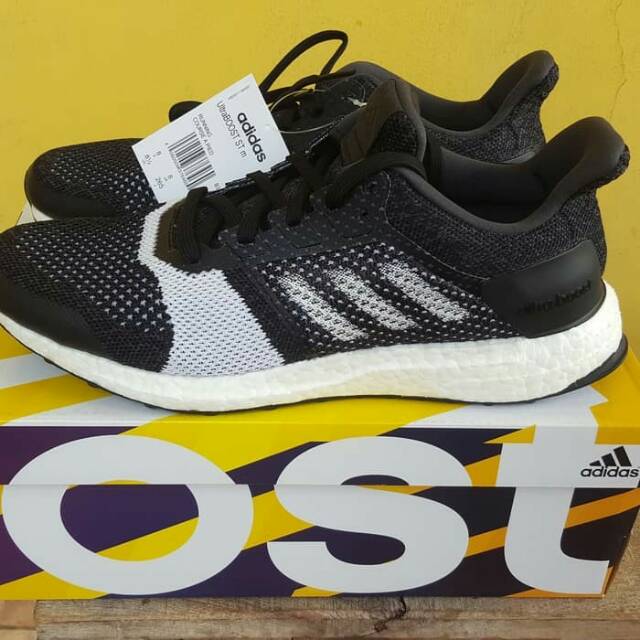 ultra boost st womens