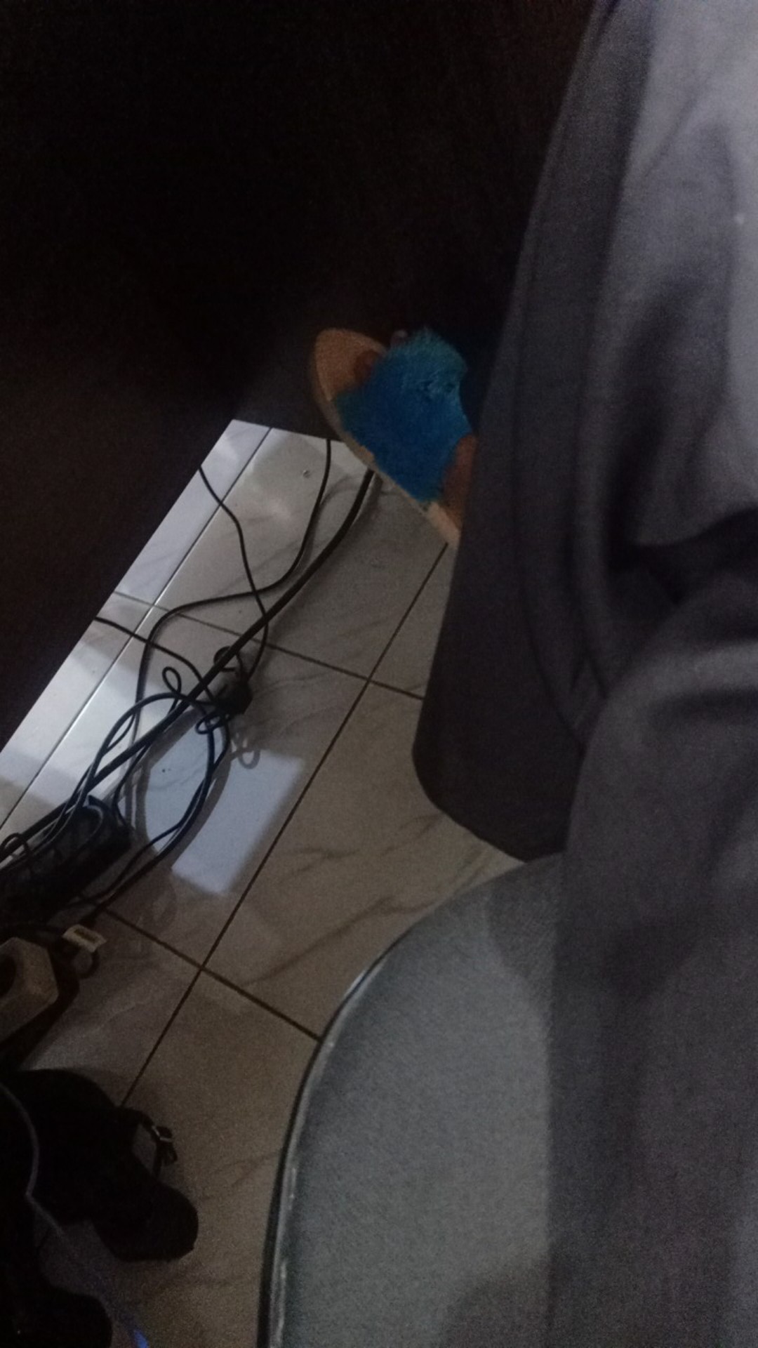 [1pcs] Gantungan Model Hook Perekat / Tempelan Dinding Transparan