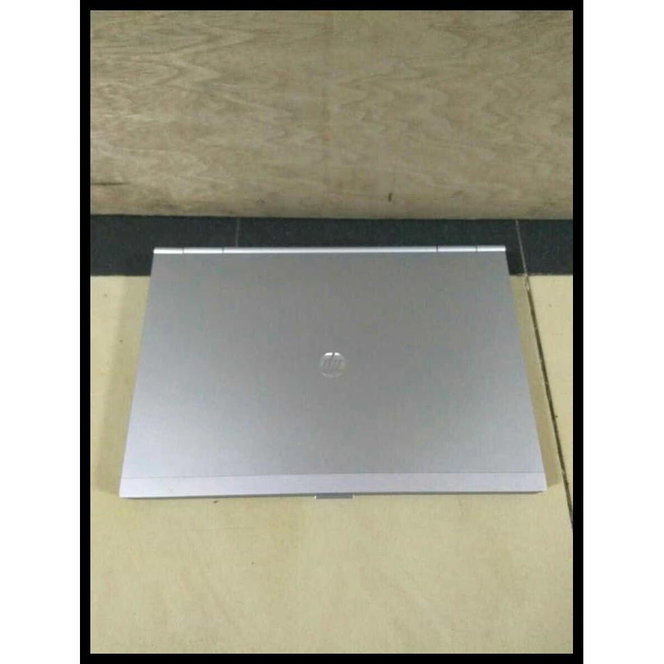 BERKUALITAS Laptop HP elitebook 8460 Ci7 vga AMD RADEON 6400M TERJAMIN