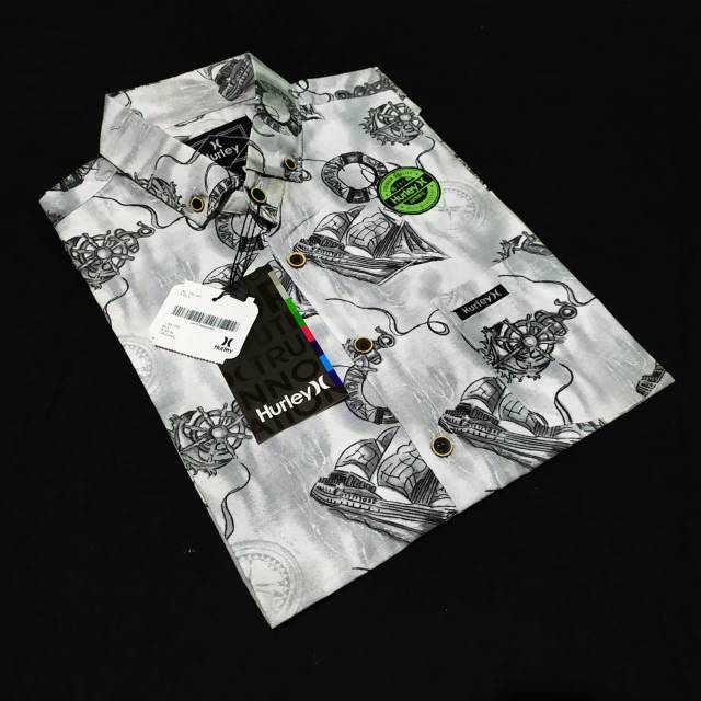 Kemeja hurley lengan pendek