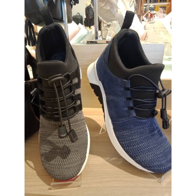 Sneakers Cewek Donatello