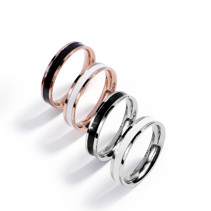 Cincin Pasangan Bahan Titanium Steel Warna Rose Gold Gaya Korea untuk Pria / Wanita