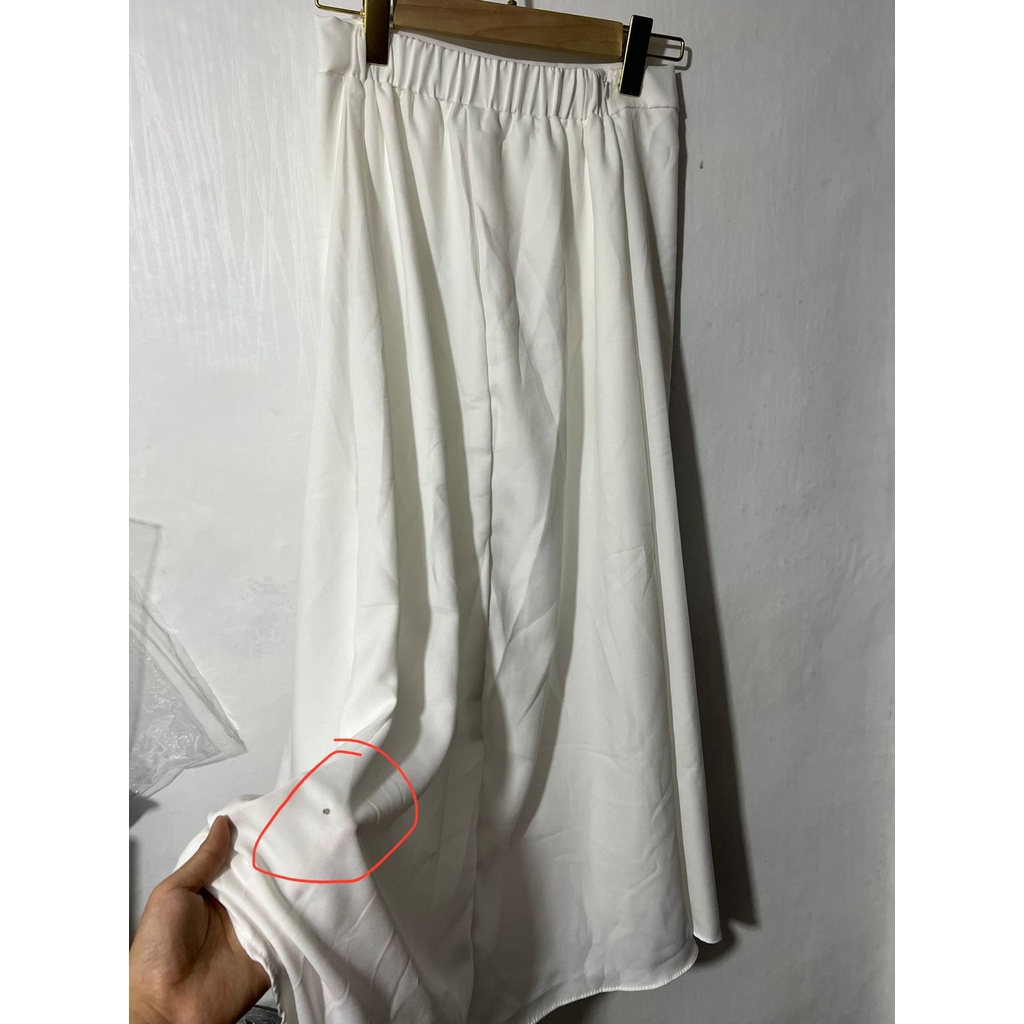 ROK WANITA SALE BARANG RIJECT