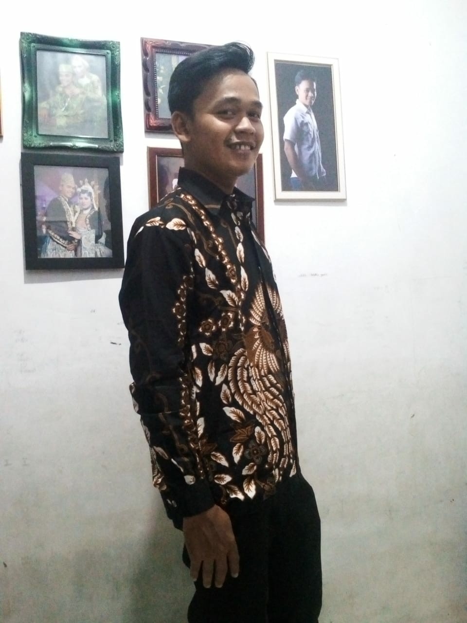 Ns Fc Kemeja Xky Kemeja Pria Lengan Tangan Panjang Putih Hitam Navy Marun Katun Stretch Simple Eleg