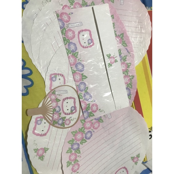 

HELLO KITTY SANRIO LETTER SET KERTAS SURAT MEMO