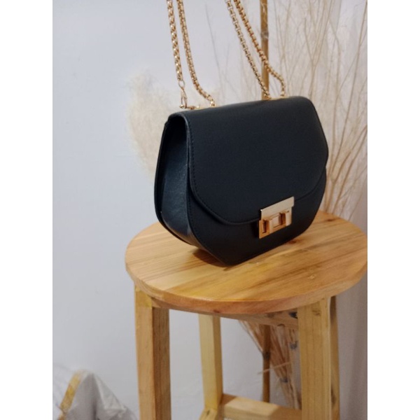 Slingbag Wanita Wilona Tas Selempang Cewek Perempuan Tali Rantai Terbaru IrvanBagshop