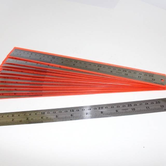 

Penggaris Besi 30 cm