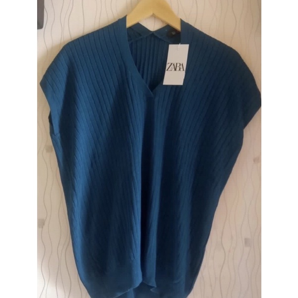 zara vest