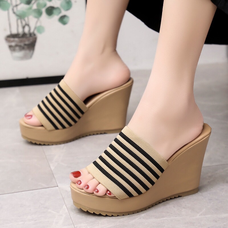 SG0024 Syafniegalery sanzeil tania wedges import