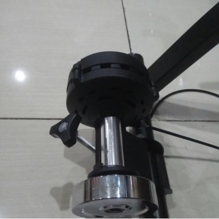 Bike Trainer Sepeda Statis XLR8 Taiwan alat berlatih sepeda di rumah