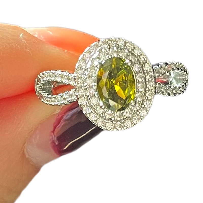 Cincin Wanita Hias Cubic Zirconia Warna Hijau Zaitun Gaya Unik / Elegan Untuk Pesta / Pernikahan