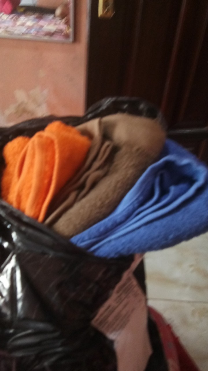 Paket Handuk Mutia Jumbo Isi 4 Warna Mix