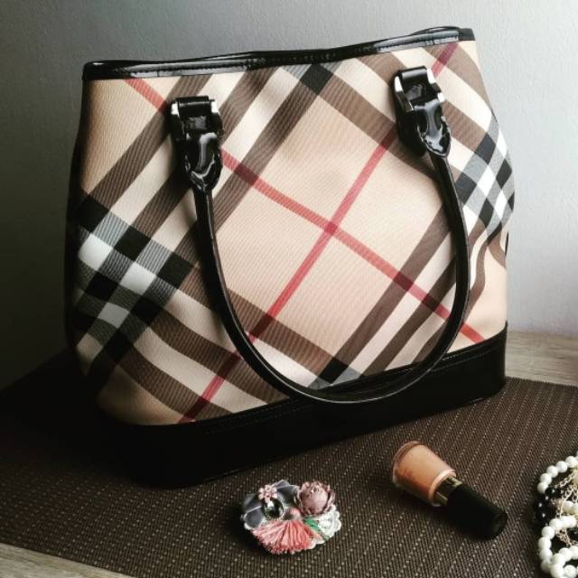 Tas wanita Burberry ori Supernova Hitam