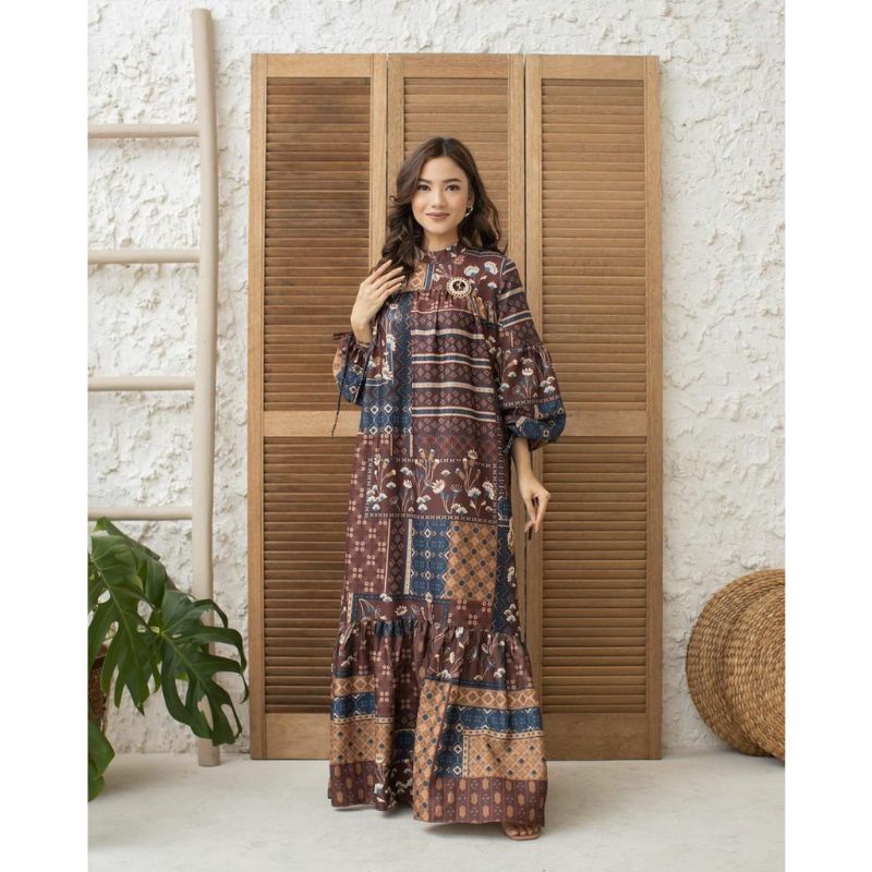 preloved Amanda Dress by wearing klamby size XL