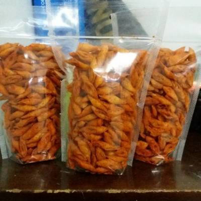 

KERIPIK LUMPIA daun jeruk (COD)