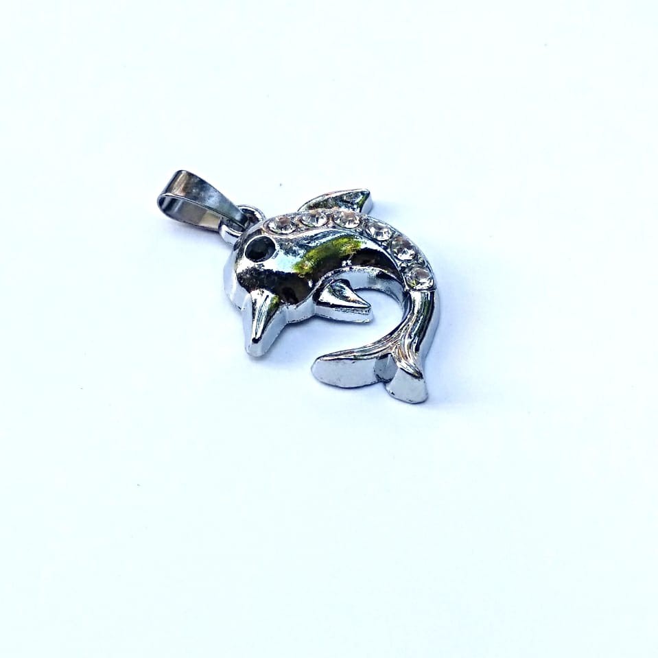 LIONTIN WANITA/ASESORIS WANITA/PERHIASAN FASHION WANITA MASA KINI-LIONTIN KALUNG