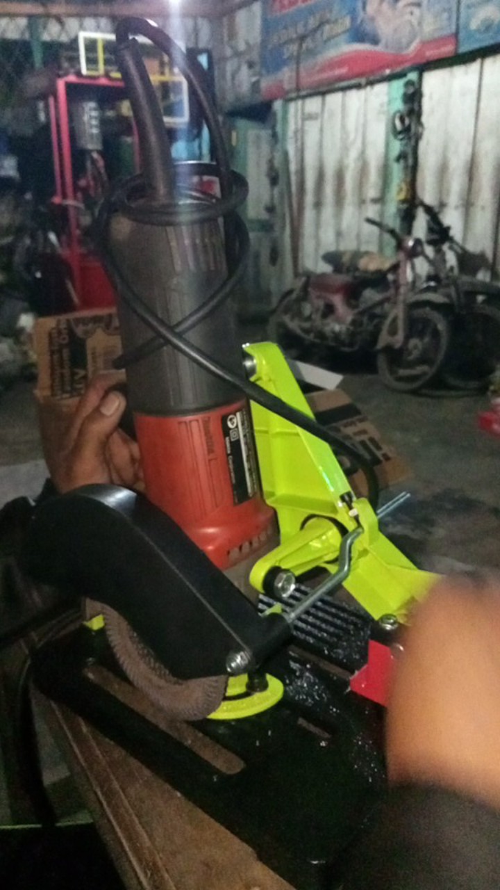 Stand Dudukan Mesin Gerinda Grenda Tangan Angle Grinder Stand Ridx