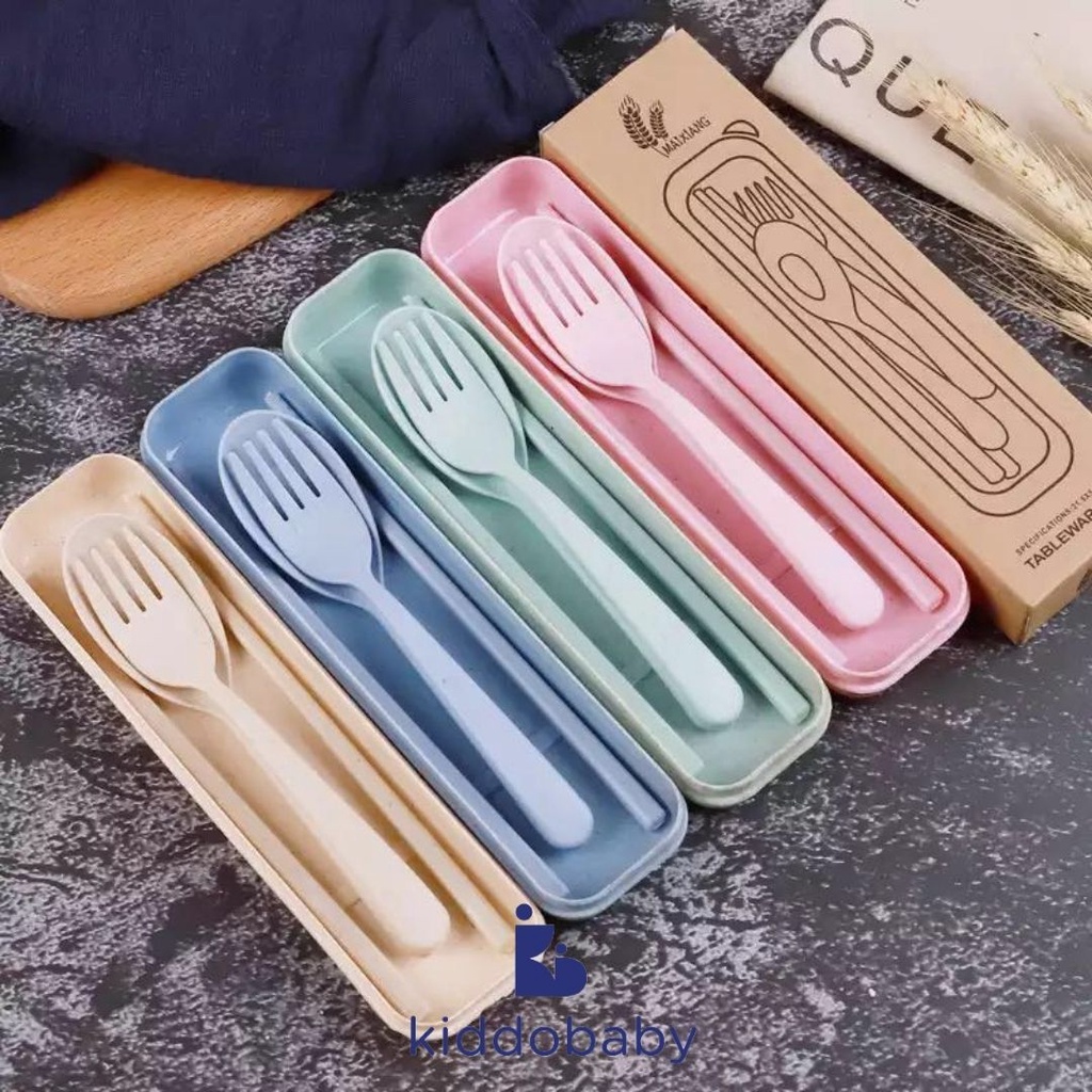 Wheat Utensils with Case