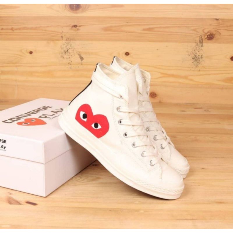 Sepatu Converse x CDG Play, Grade Original. Unisex Size 37-43. Free Kaos Kaki