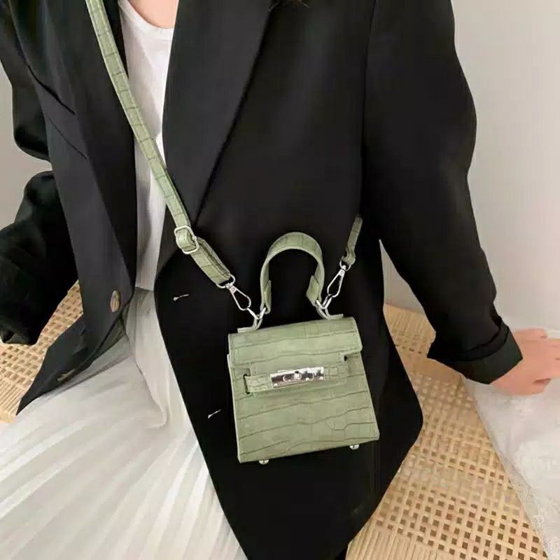 TAS SELEMPANG WANITA / MICRO BAG CROCO