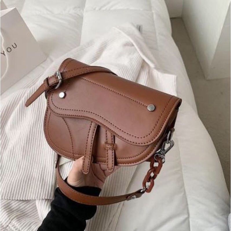 SG3478 syafniegalery tas selempang wanita model saddle import