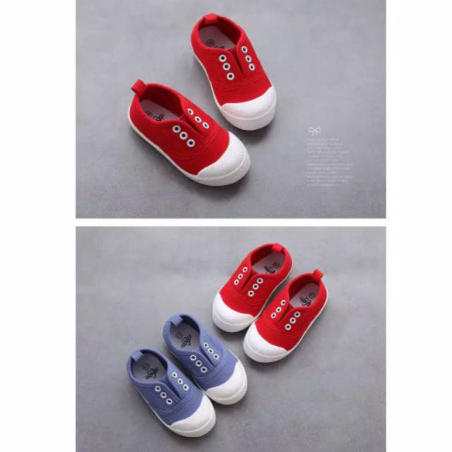 Sepatu anak flat shoes anak red shoes