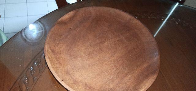 Piring Kayu Bentuk Bulat Ukuran Xl (d= 30cm) Oesing Craft