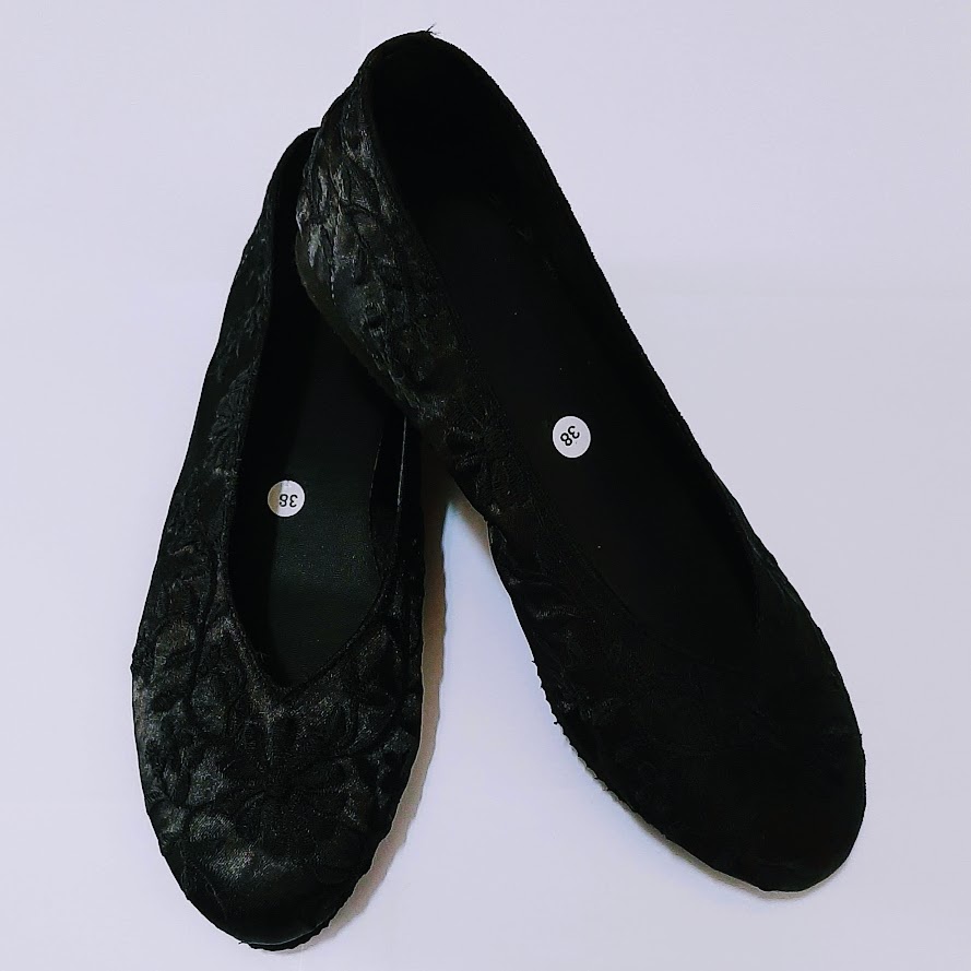 etnik fashion sepatu wanita flat slip on bordir polos hitam