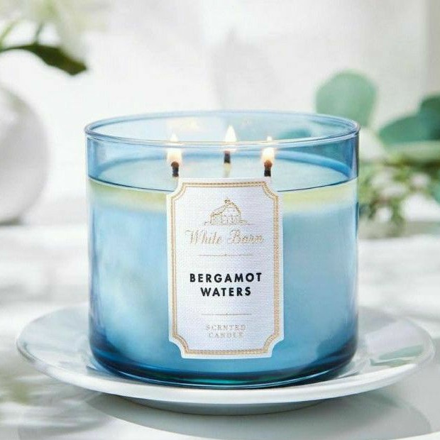 BATH &amp; BODY WORKS BBW BERGAMOT WATERS 3 WICK SCENTED CANDLE 411 G