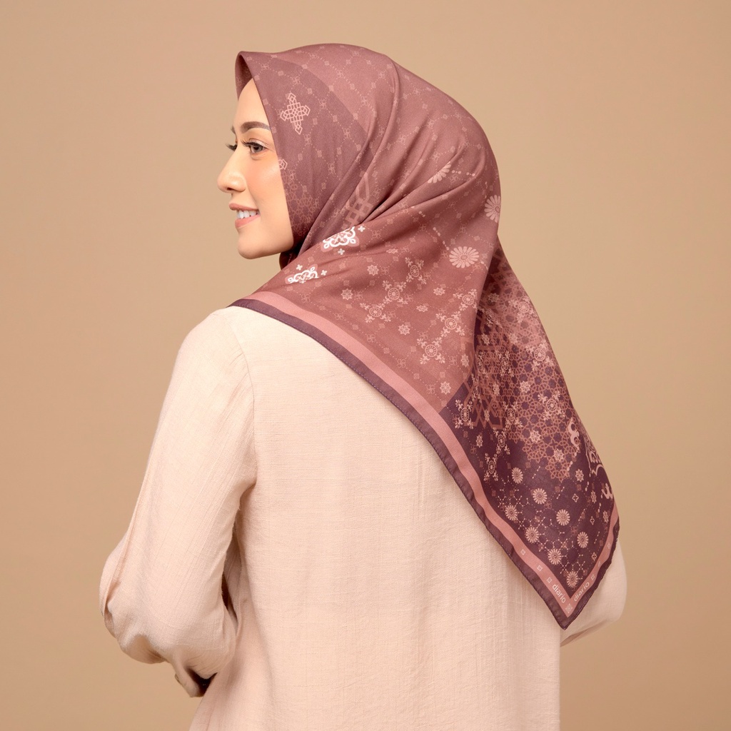 Diario - Kerudung Segi Empat Printing Collection-Grn bitter