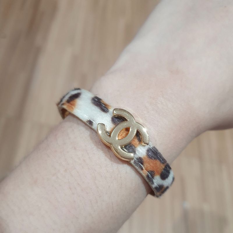 Gelang kulit branded band Premium Quality Anti karat Gelang tangan kulit import /gelang Tangan Wanita branded Band bahan kulit G27