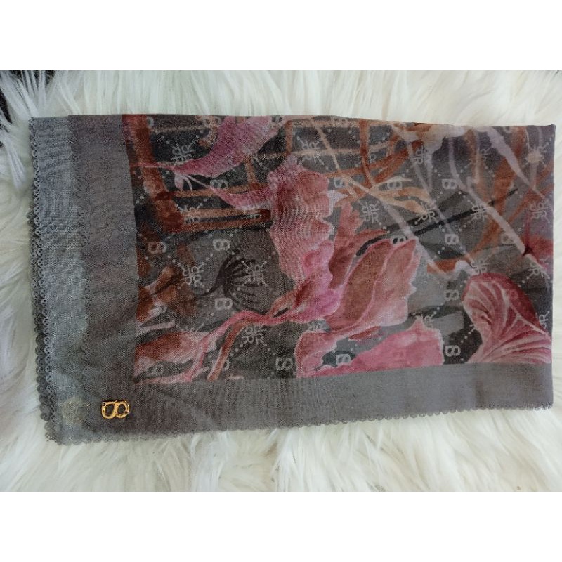 Lava Xanadu Series Buttonscarves