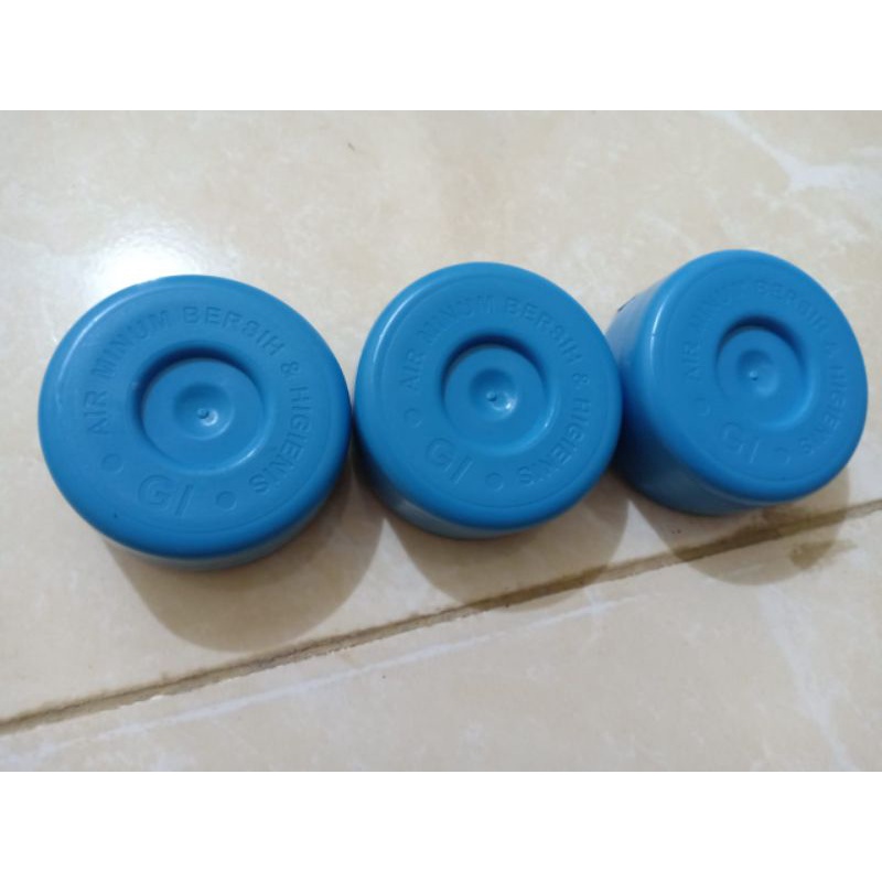tutup galon isi ulang warna biru