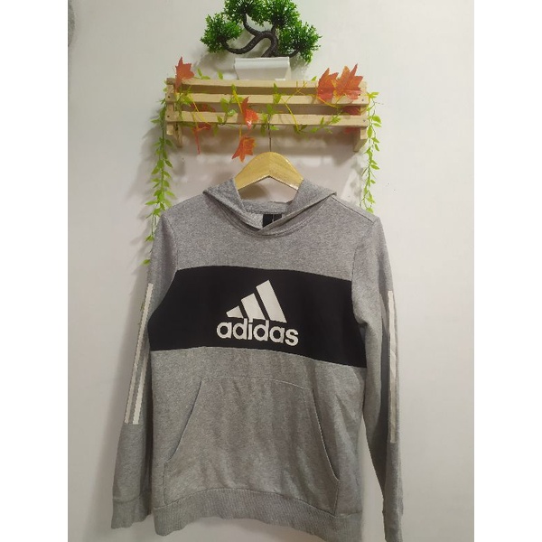 hoodie adidas original, adidas original second, baju bermerek, thrifting adidas original, thrift