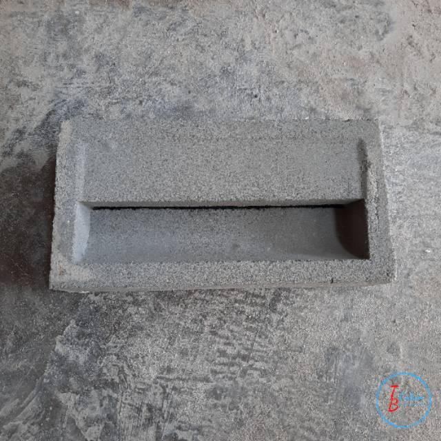 Loster / Roster Jalusi / Lobang Angin