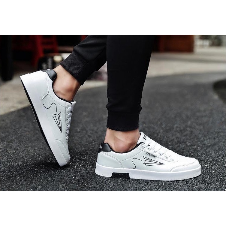 sneakers sepatu pria terlaris!!Sepatu Sneakers Remaja Pria Import Sepatu Sneakers Pria Style Cassuals (Zhira store)Spatu  Snakers|Sepatu pria |Sepatu Pria Trend