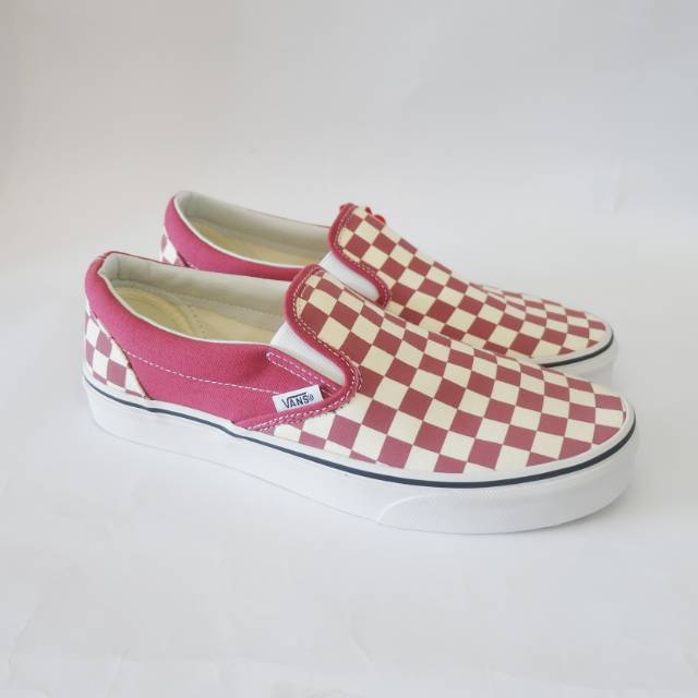 vans checkerboard slip on dry rose