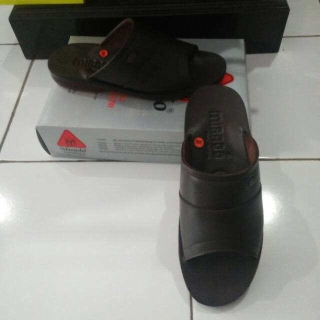 Sandal mirado 560