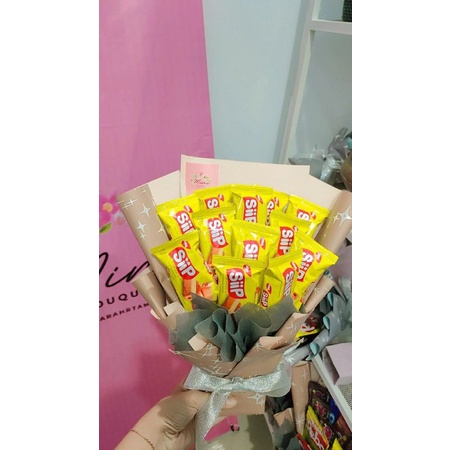 

Snack Bouquet Size Reguler - Brown Siip