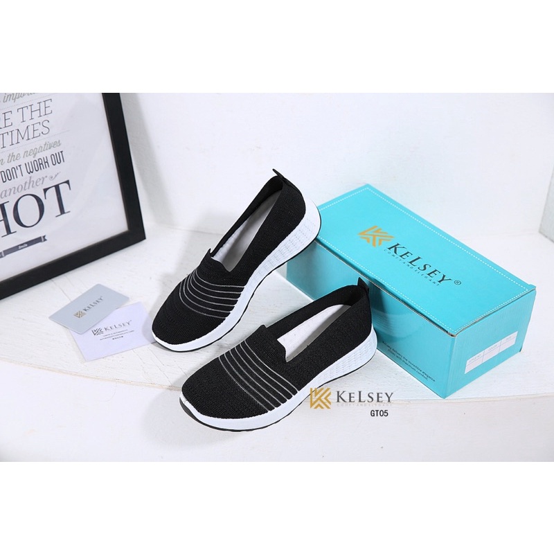 Kelsey Sepatu Slip On Wanita GT05