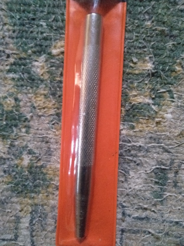 Automatic Centre Punch Anti Slip Knurling Handle Steel Metal Drill Tool /kt