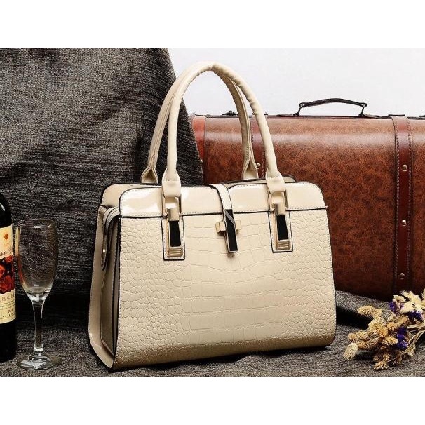 B301067 tas HANDBAG free tali panjang wanita import terbaru BQ1067 B2702 LT1040 CR7436