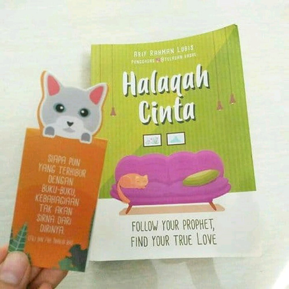 HALAQAH CINTA (SPECIAL EDITION ) FREE PEMBATAS BUKU