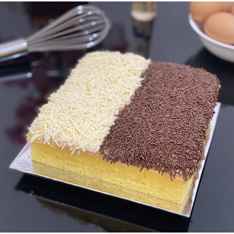 

Bolu Jadul Mix Coklat Keju (20 x 20)