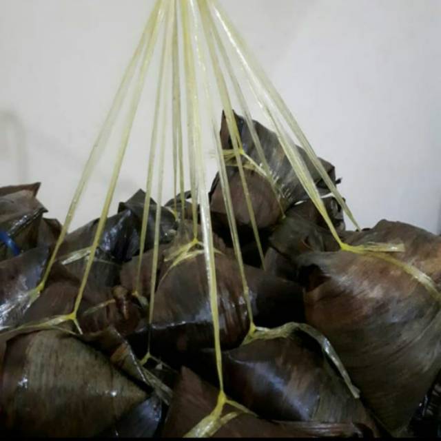 

Bacang Ayam Babi Beras Halal Non Halal Telor