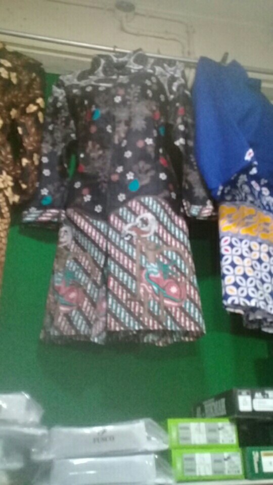 Terlaris Serut Genes Jelita Tunic Navbor Yelbor Whitbor Creambor Tunik Batik Modern Hrb030 Dolbi Dob