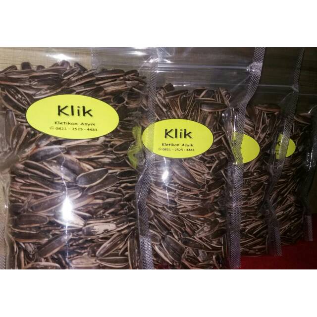 

Kuaci Rebo kemasan 200 gram @ 16 ribu...