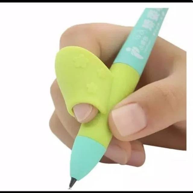 

(Bisa COD) Pencil Grip Emboss, Alat Bantu Menulis Import, Bahan Silikon BPA Free